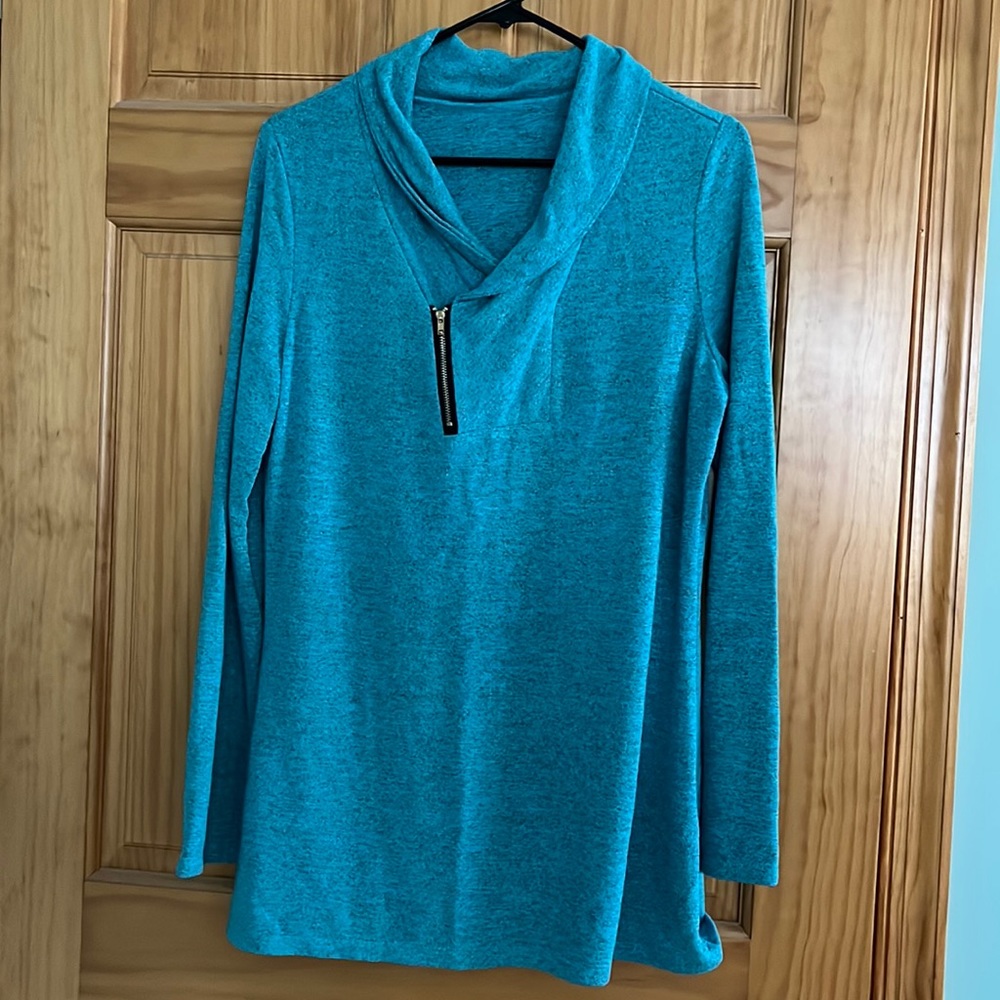 Teal long sleeve cowl neck shirt/sweater